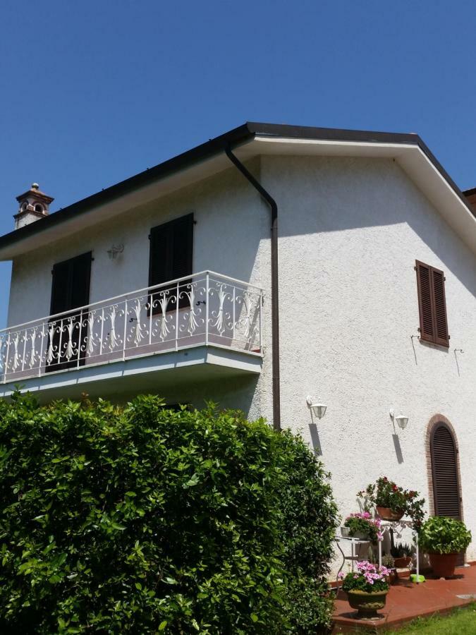 Villa Casa Vittoria à Corsanico-Bargecchia Extérieur photo